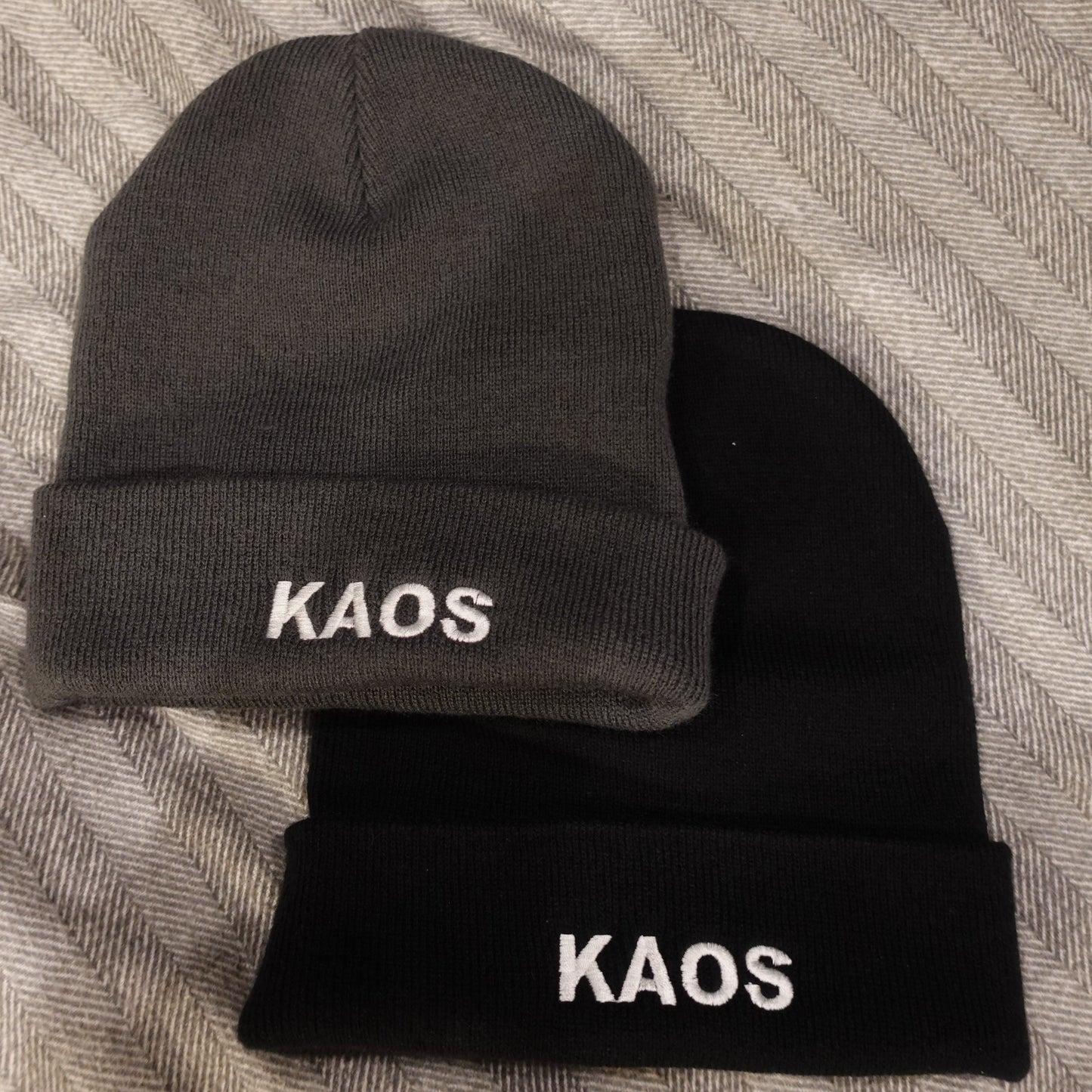 Kaos Beanie (Embroided)